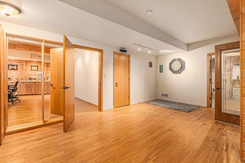 listing image 57