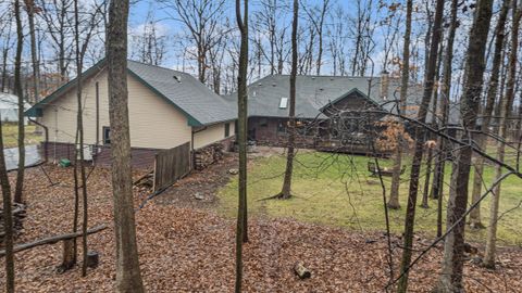 listing image 83
