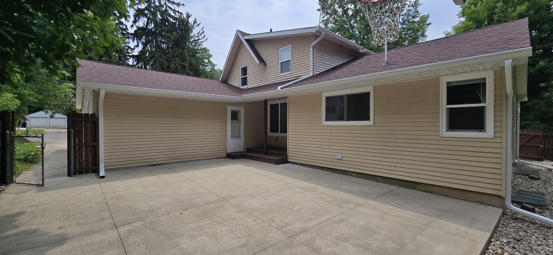 211 Forest Street