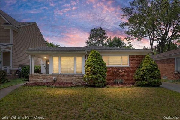 706 E WINDEMERE AVE, ROYAL OAK, MI 48073 - Image a64ebcc79df159f2da0849aa441c0488/1851626460