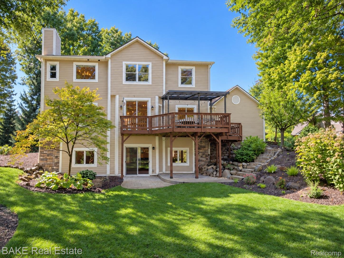 9598 Rolling Greens Drive