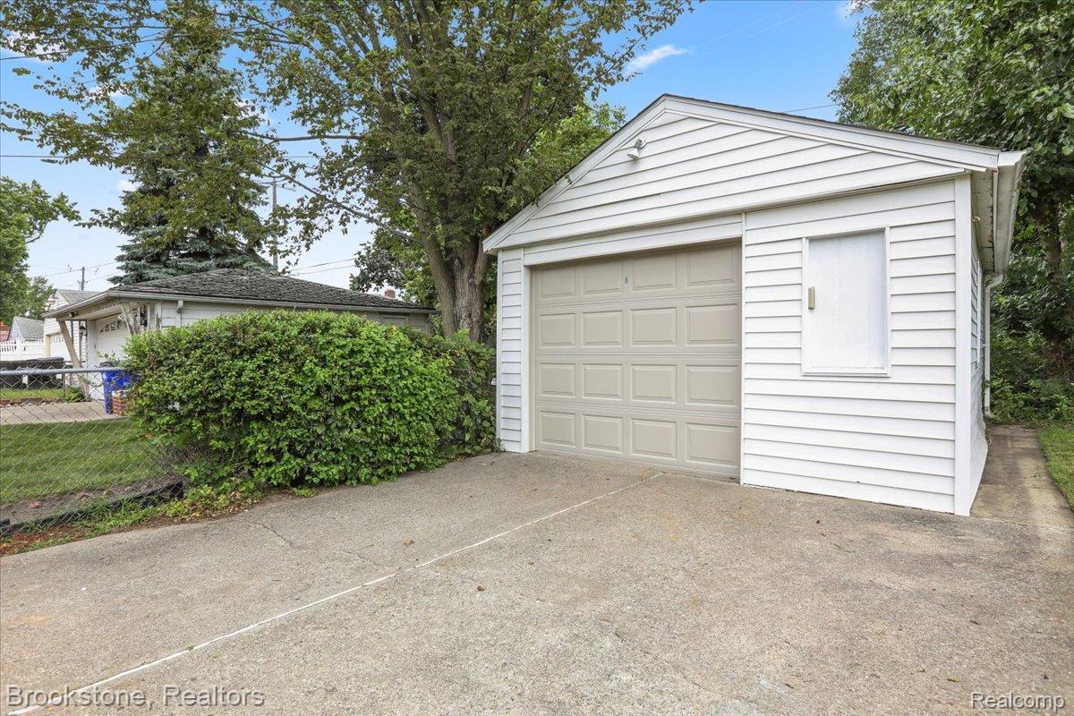 19958 Steel Street