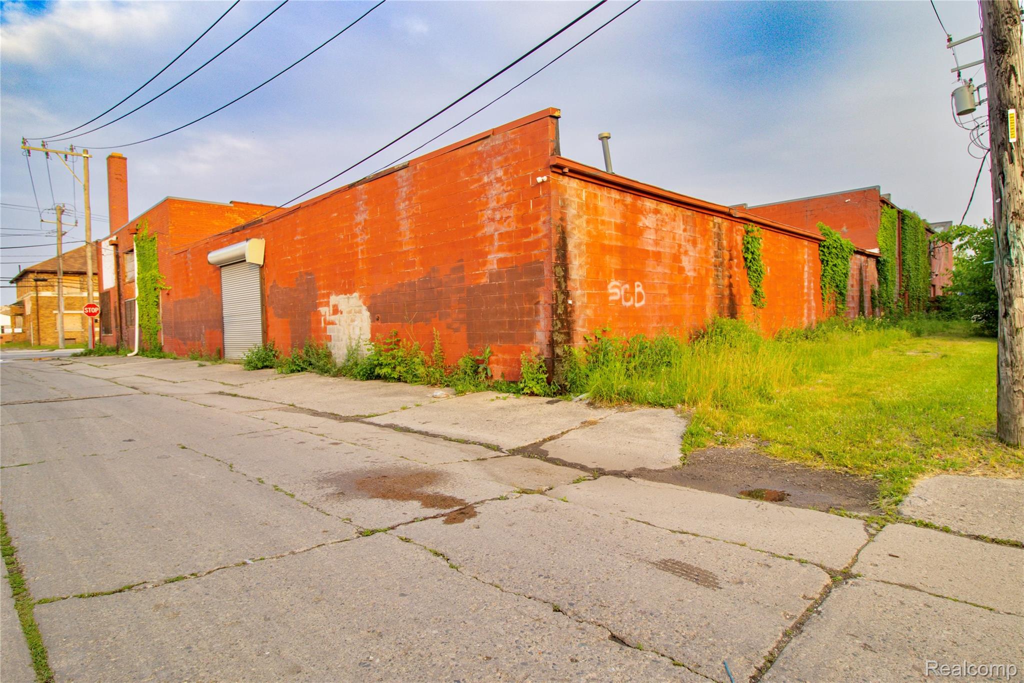 14277 MEYERS Road