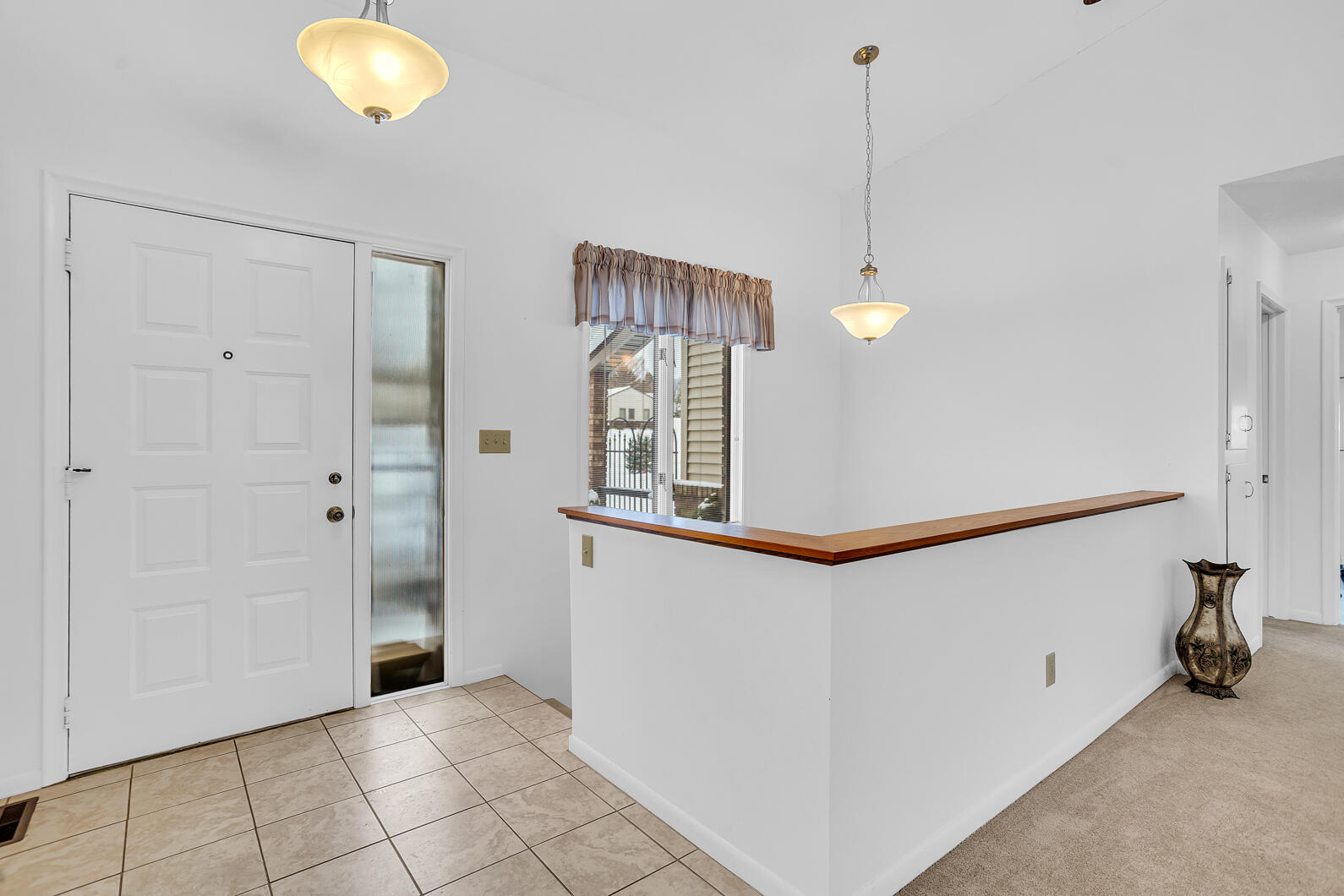 2815 S Wooddale Drive