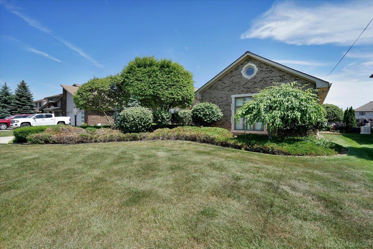 49644 Nautical Drive