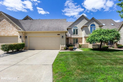 Photo of 16907 Driftwood Drive, Macomb Township, MI 48042 (MLS # 58050216106)