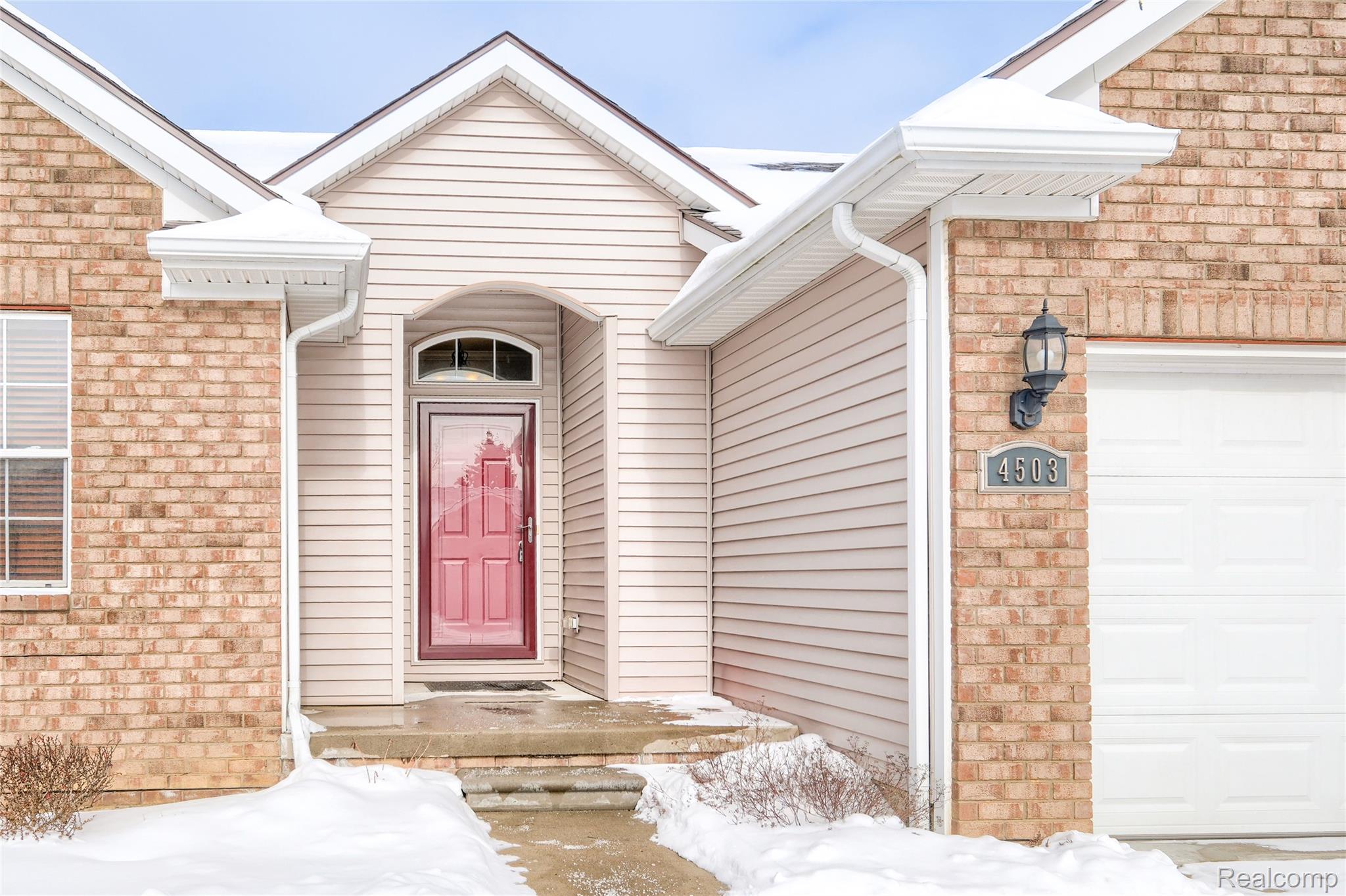 4503 Cross Creek Boulevard