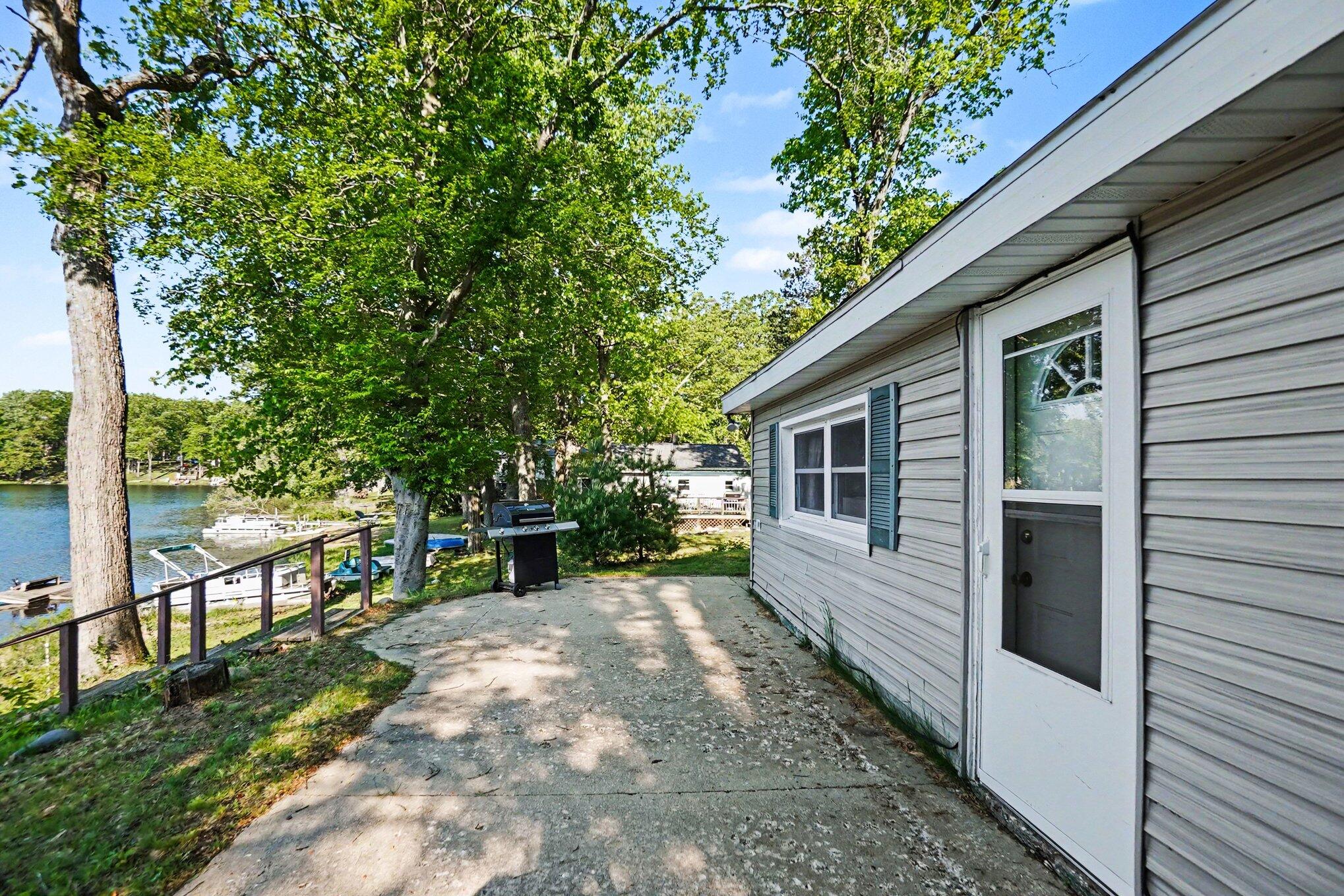 5207 E High Tower Lake Road