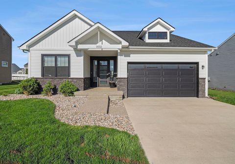 16512 BEDINGTON Drive Fenton Charter Township Genesee MI 48451