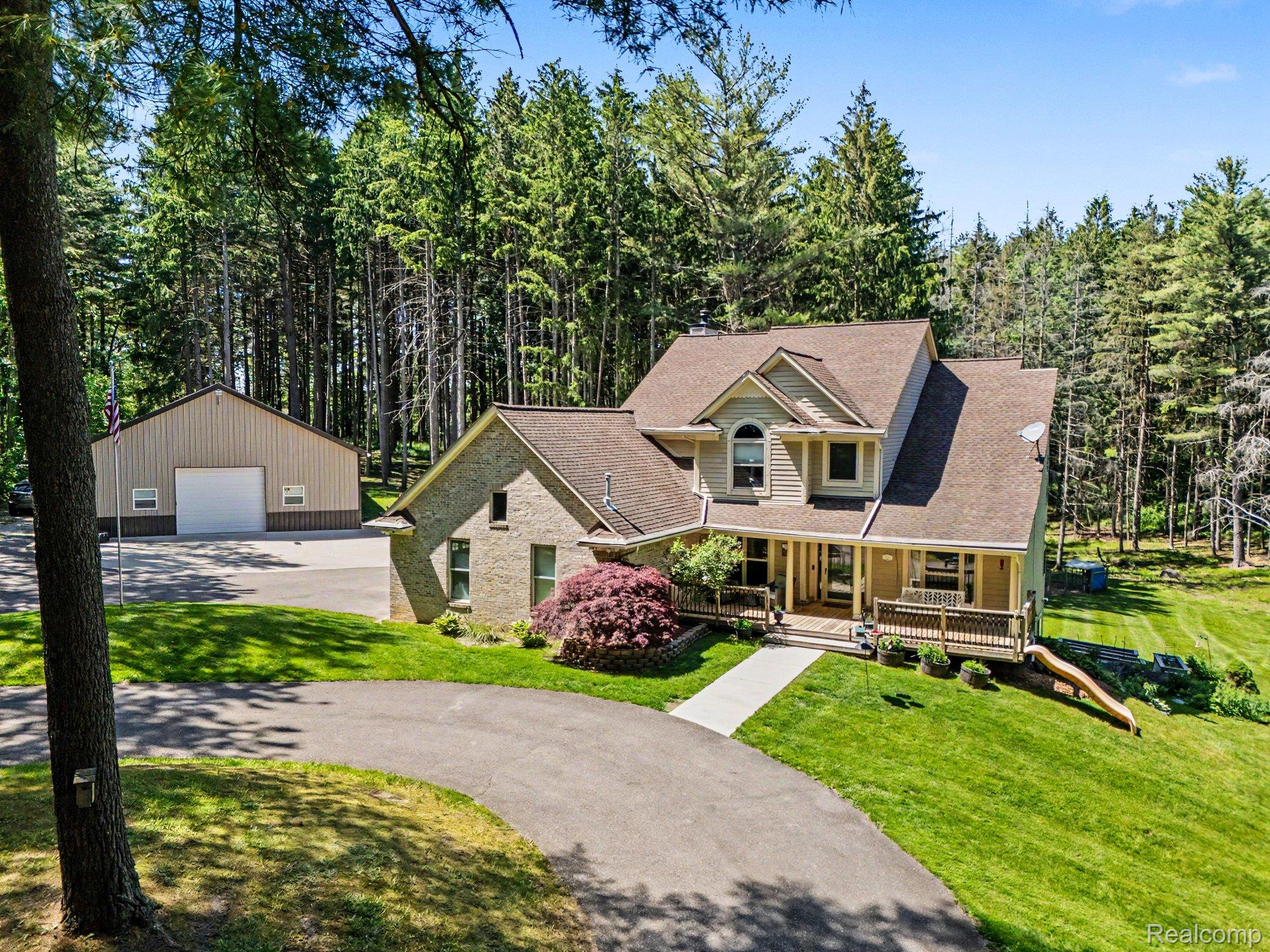 9875 Buckhorn Lake Road