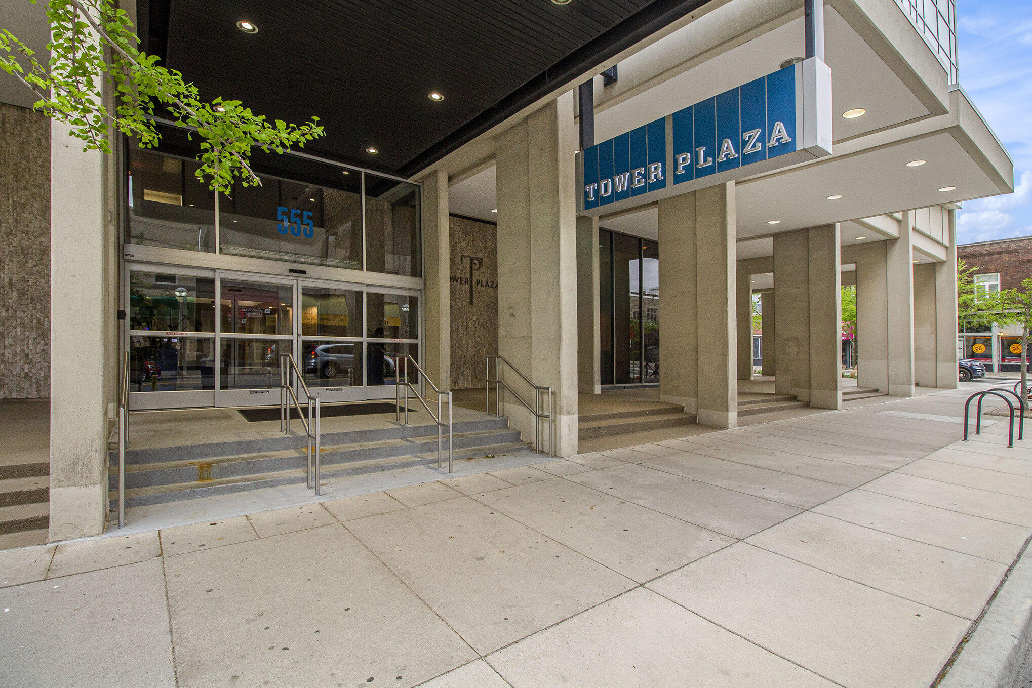 555 E William Street 25J