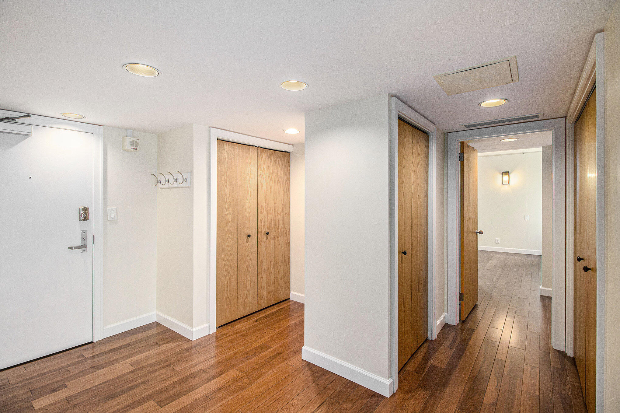 555 E William Street 25J
