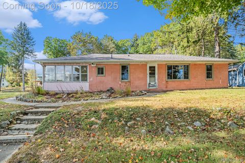 15303 Longfellow Drive Argentine Township MI 48418