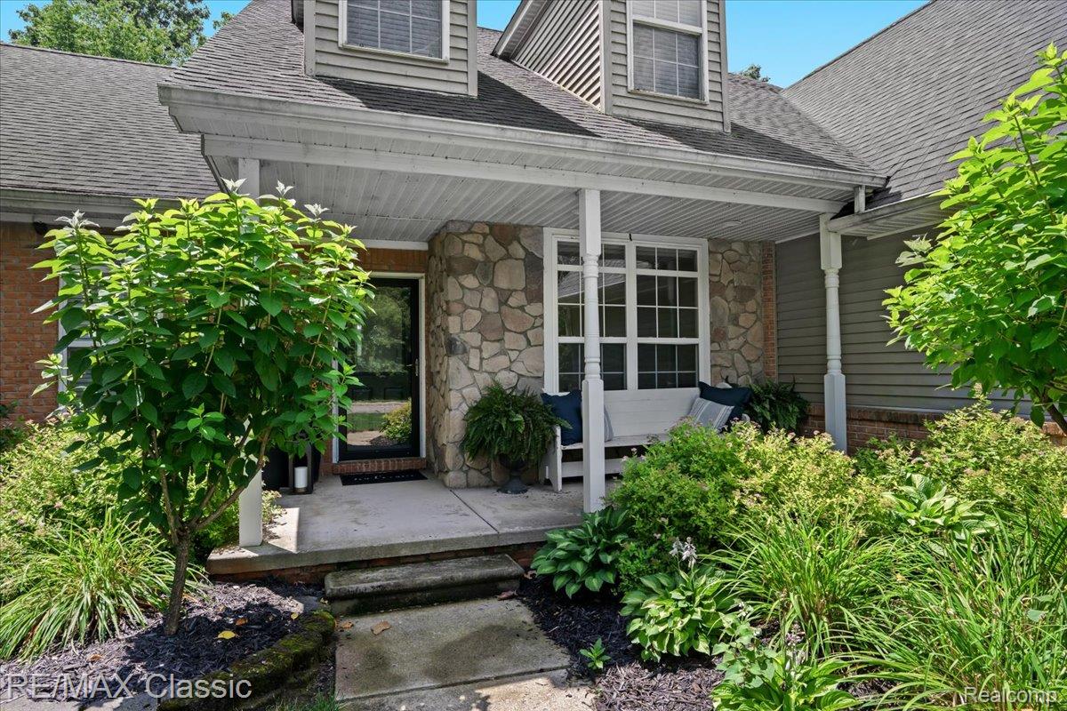 2821 Allison Lane