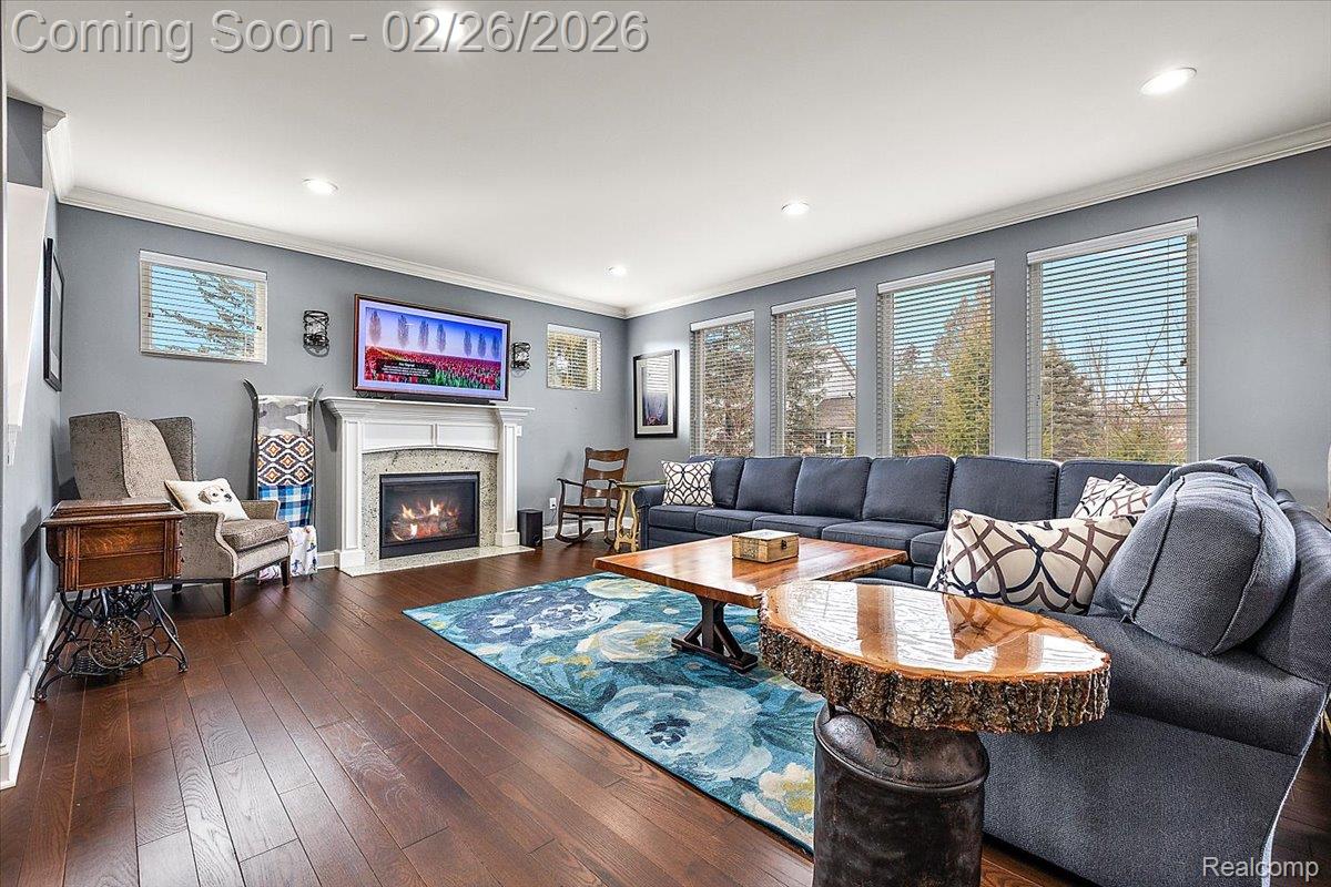 3256 Ledgewood Court E