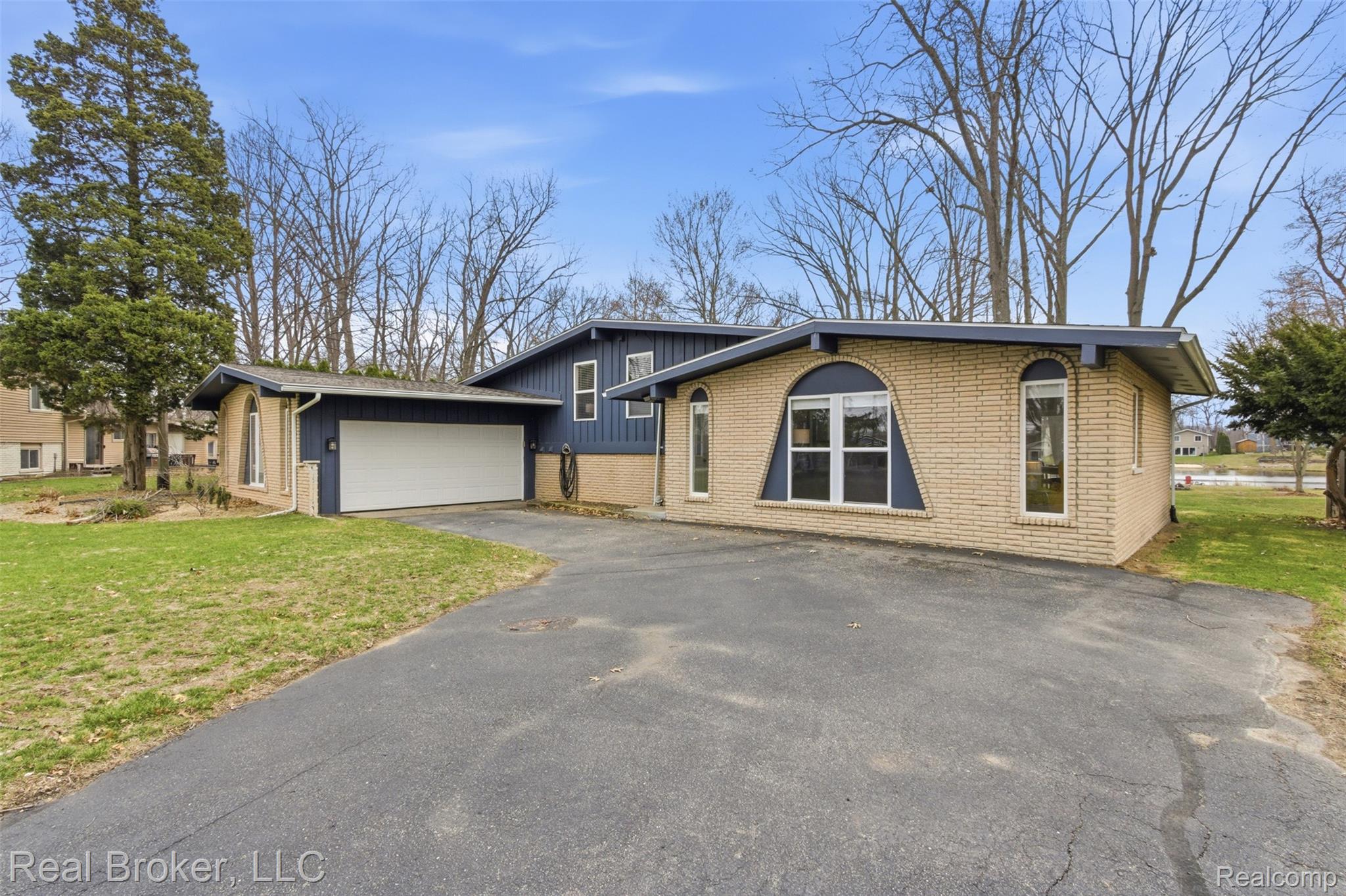 7514 Capri Drive