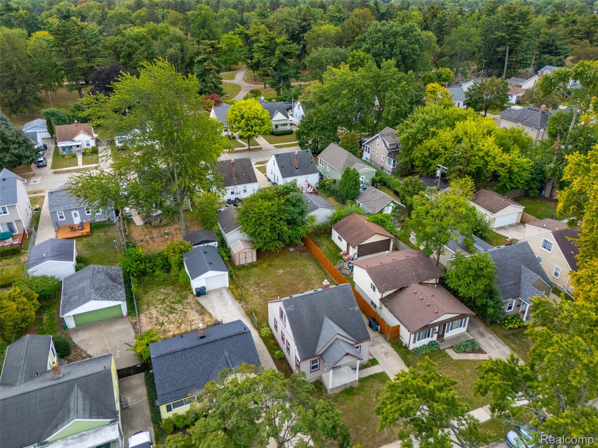 Royal Oak City, Michigan 48067, United States, 3 Bedrooms Bedrooms, ,2 BathroomsBathrooms,Residential,Coming Soon,219218