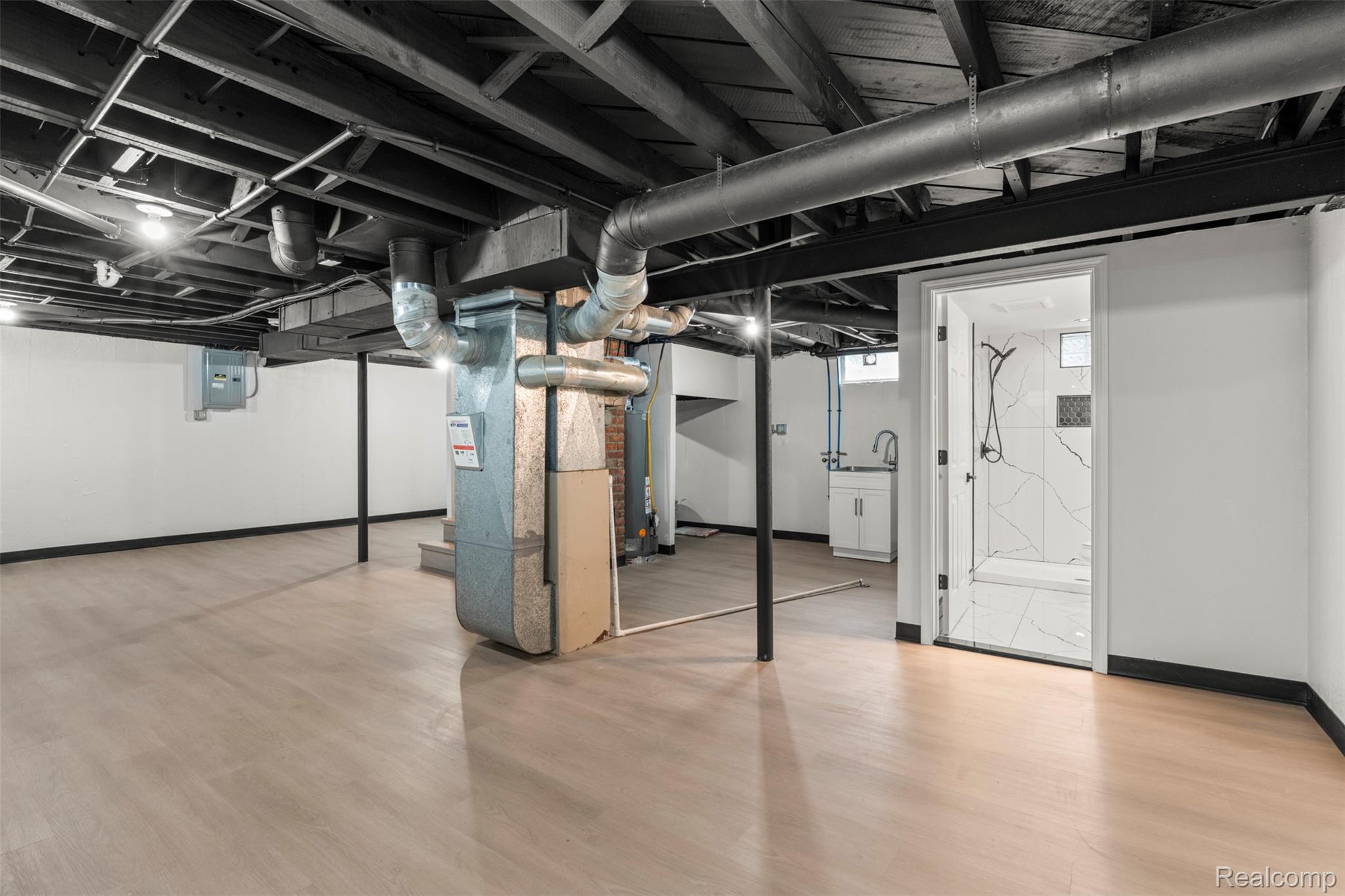 Royal Oak City, Michigan 48067, United States, 3 Bedrooms Bedrooms, ,2 BathroomsBathrooms,Residential,Coming Soon,219218