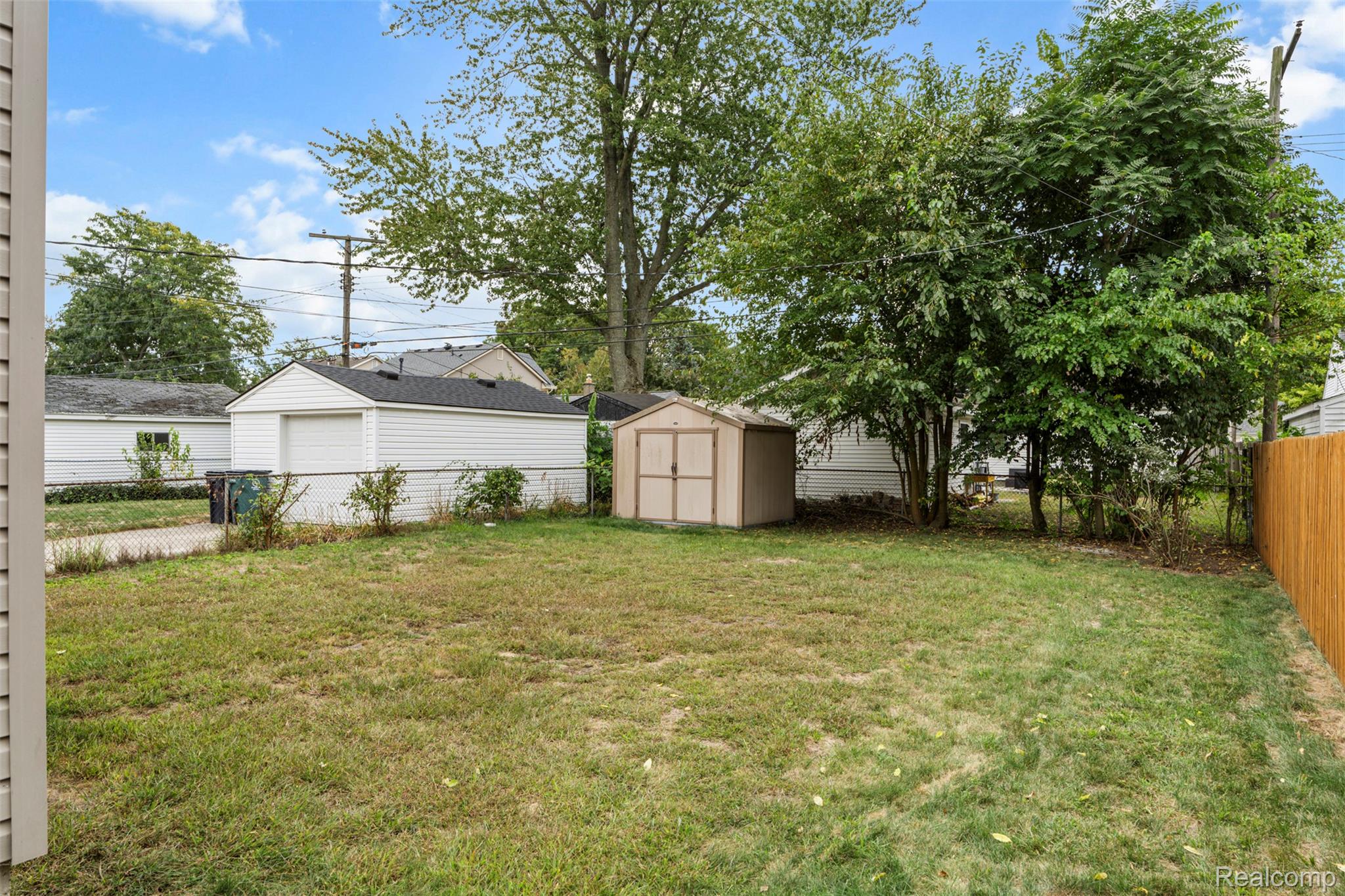 Royal Oak City, Michigan 48067, United States, 3 Bedrooms Bedrooms, ,2 BathroomsBathrooms,Residential,Coming Soon,219218