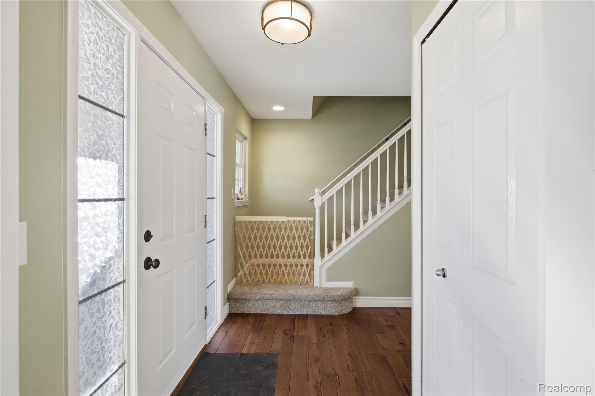 816 Oak Cluster Court