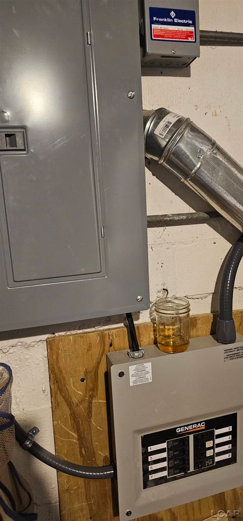 Tiny photo for 1400 Lakeview Drive, Manchester Township, MI 49287 (MLS # 56050196405)