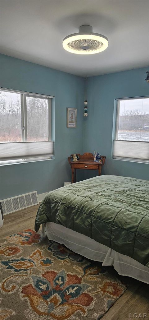 Tiny photo for 1400 Lakeview Drive, Manchester Township, MI 49287 (MLS # 56050196405)