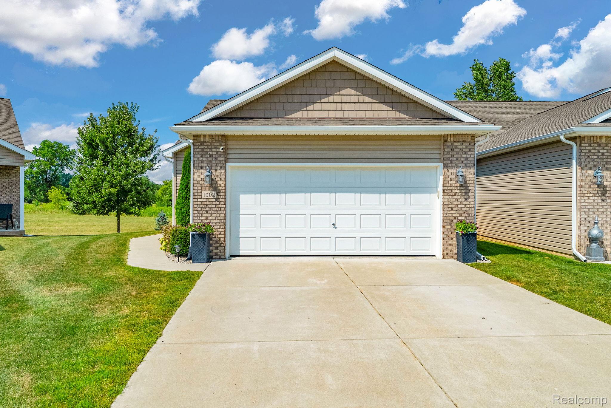 1002 Foxglove Lane
