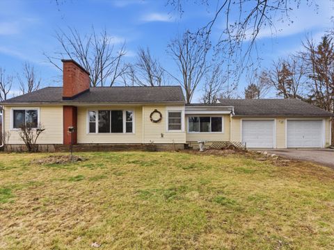 404 Upland Avenue Pontiac City MI 48340