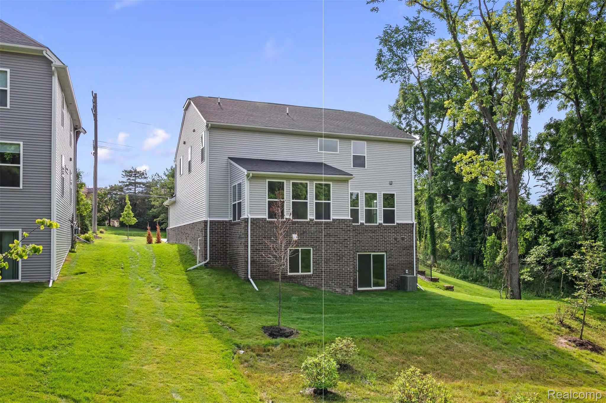 22615 Novi Road