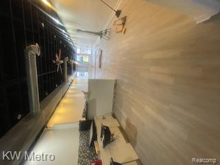 24070 W 10 MILE Road