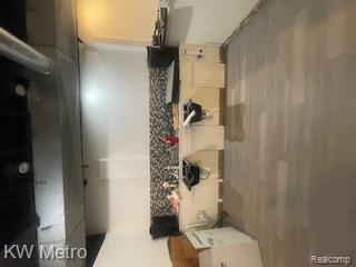 24070 W 10 MILE Road