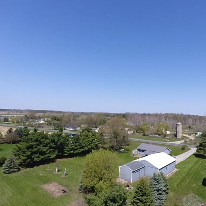 1535 W Kinley Road