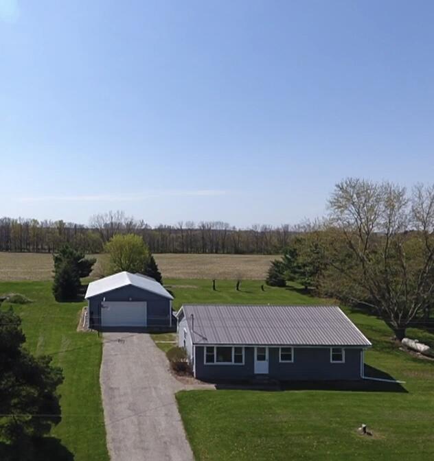 1535 W Kinley Road