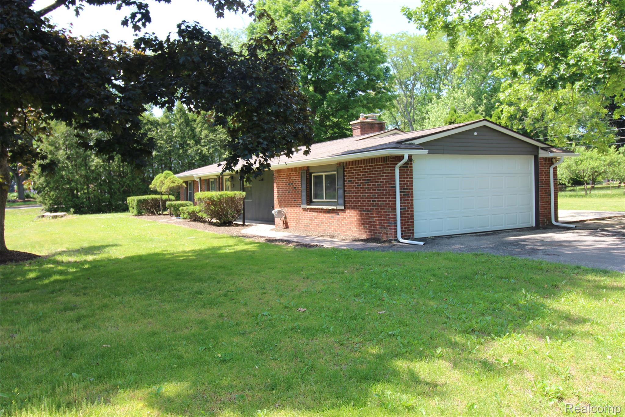 1239 Ashover Drive