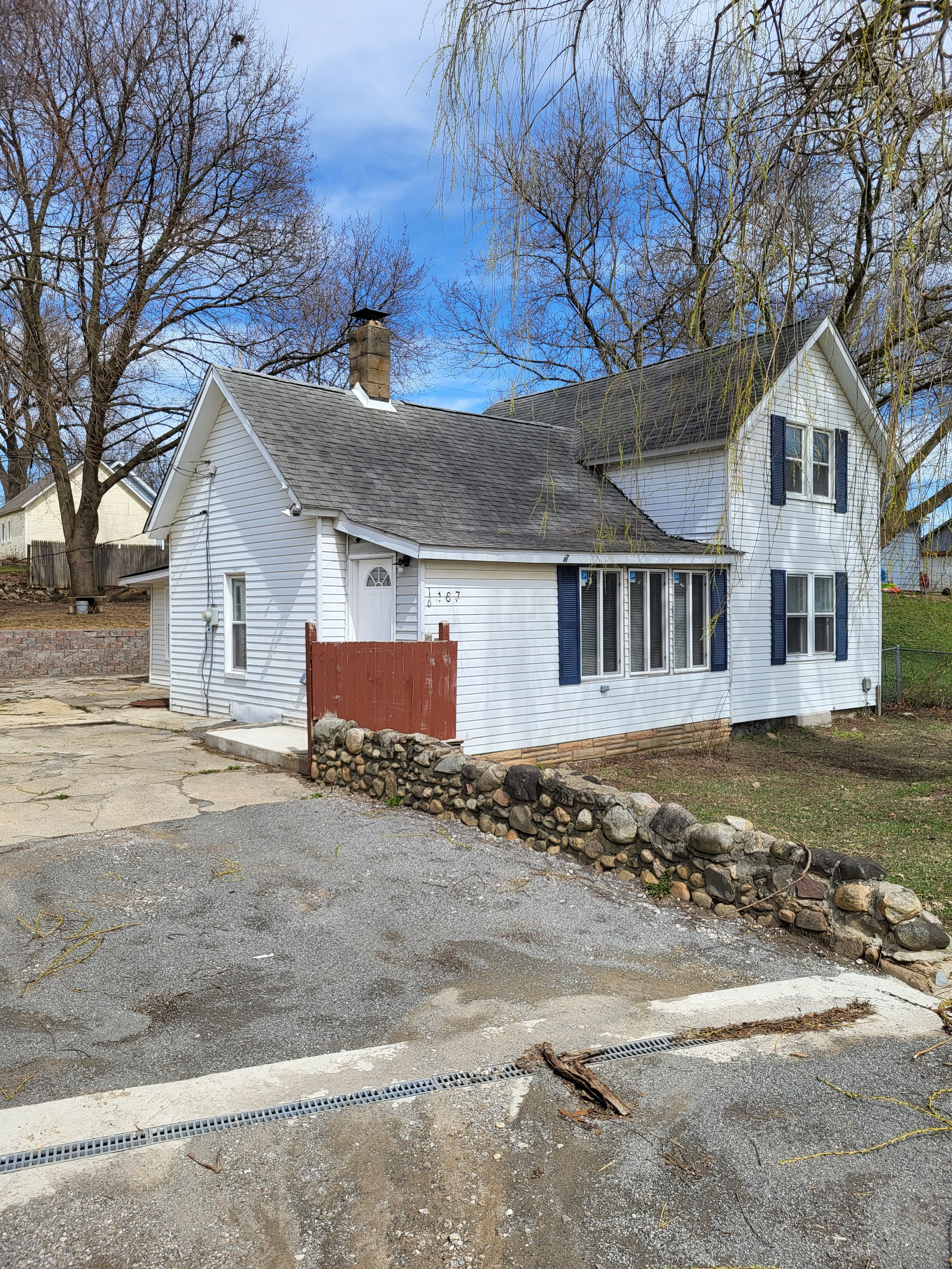 167 BISHOP