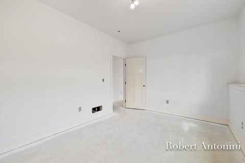 A home in CaledoniaTownship_Kent