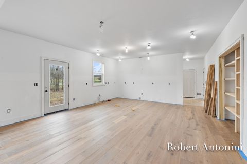 A home in CaledoniaTownship_Kent