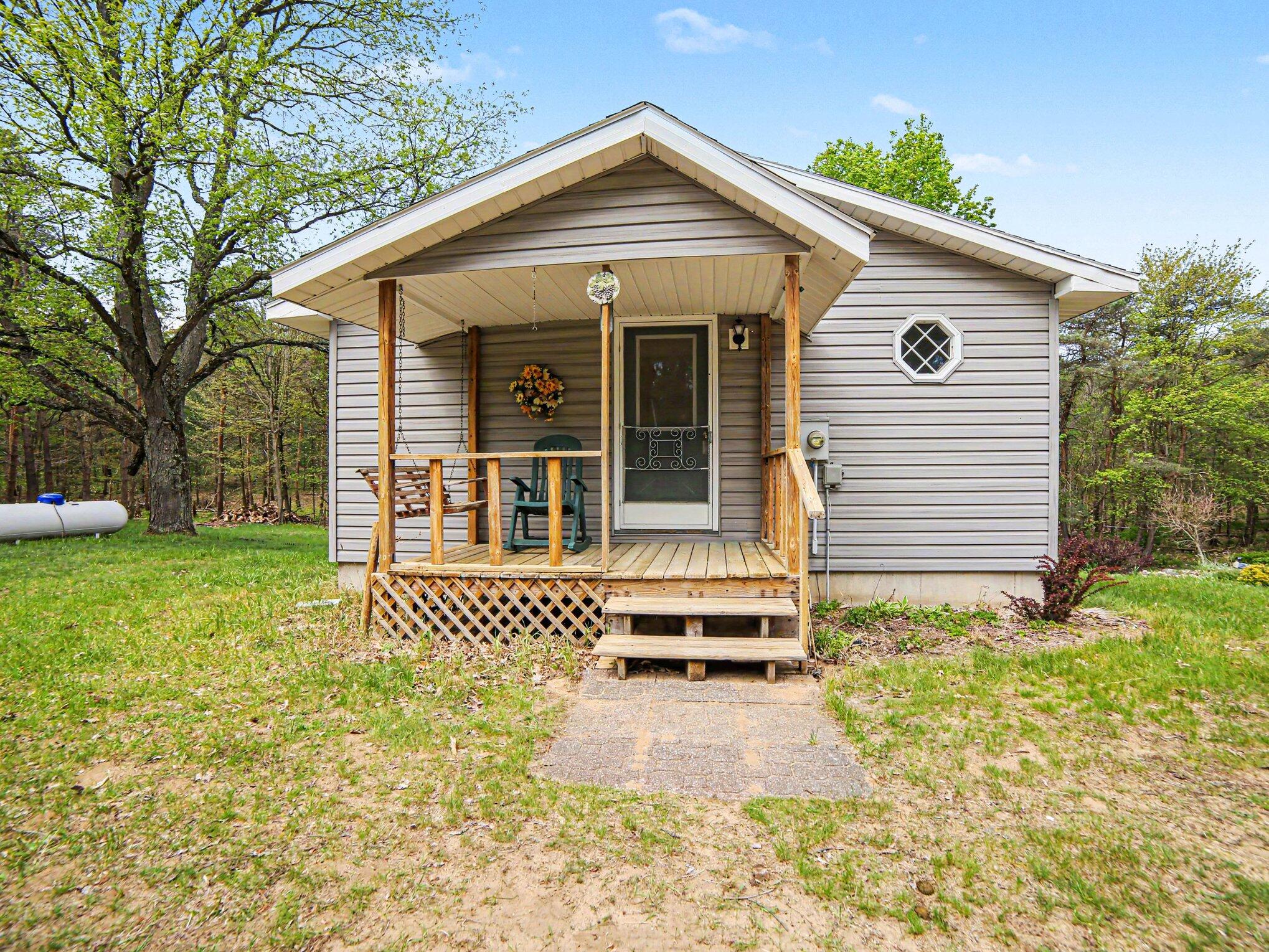 9070 4 Mile Road