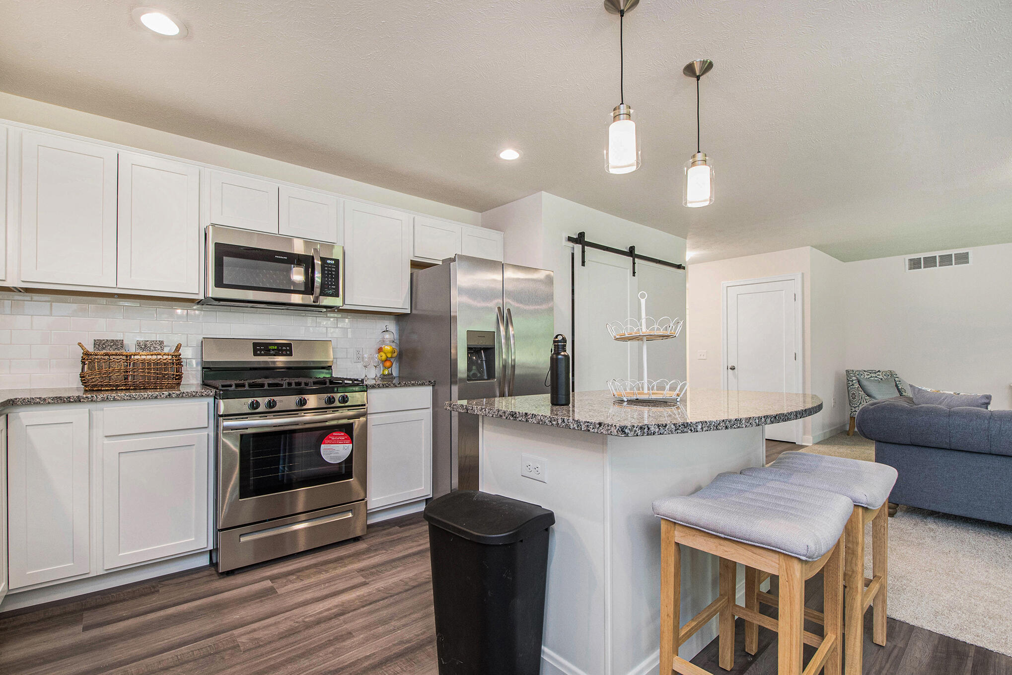 4294 Highpoint Drive 103