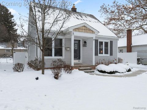 600 Irvin Street Plymouth City MI 48170