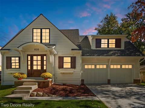 820 OAKRIDGE Avenue Royal Oak City MI 48067