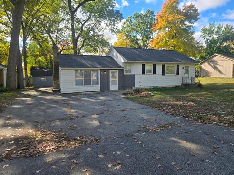 5667 Brunswick Boulevard Waterford Charter Township MI 48327