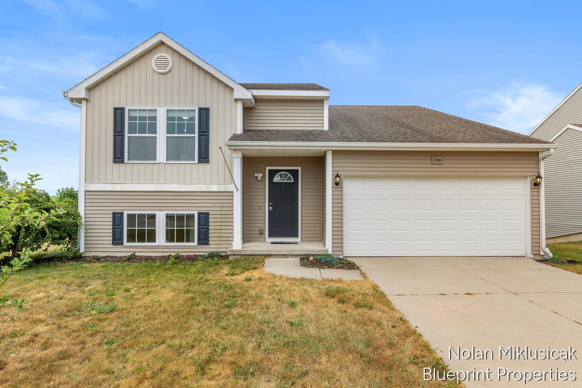 1840 Greenview Court