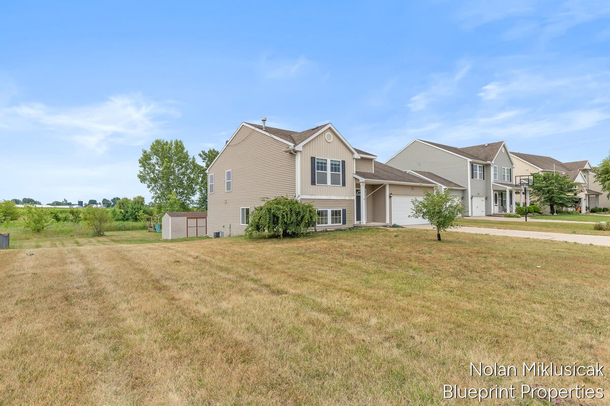 1840 Greenview Court