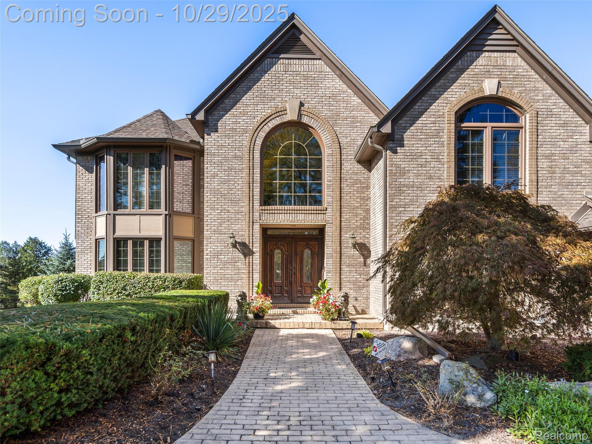 5724 Murfield Drive