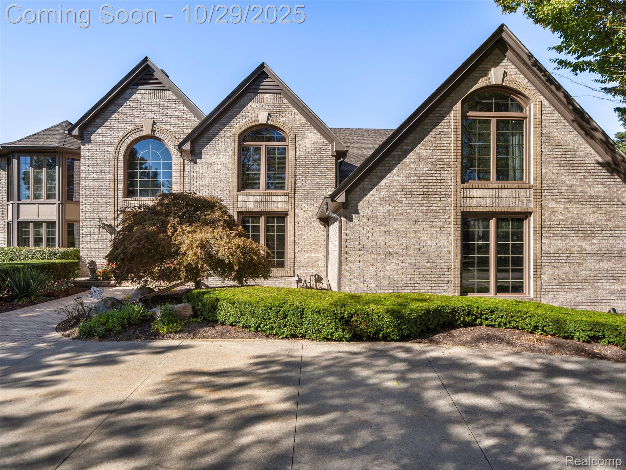 5724 Murfield Drive