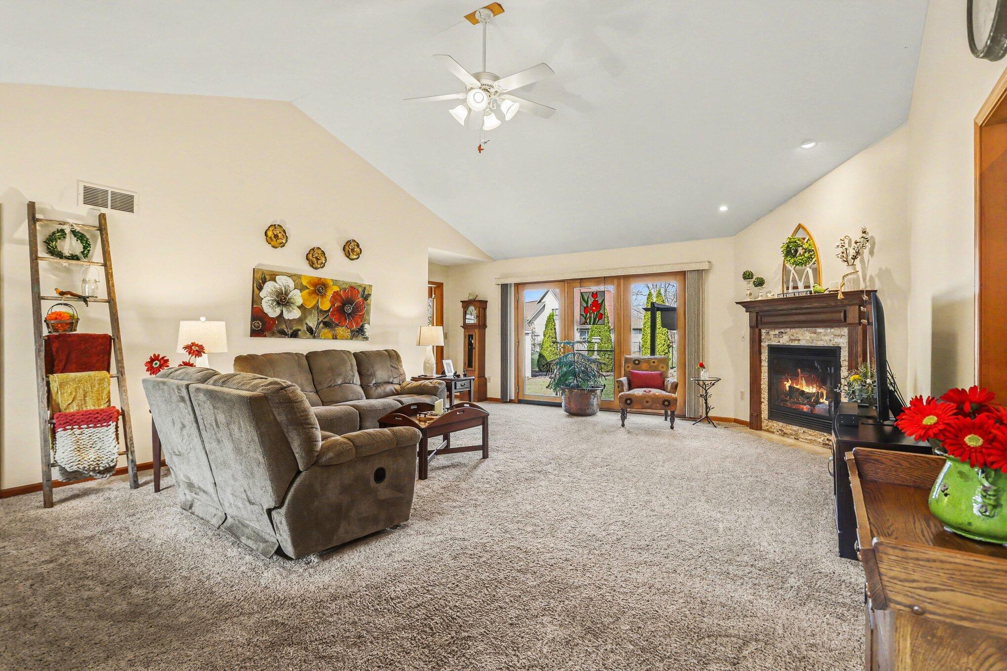 33 Wood Drive