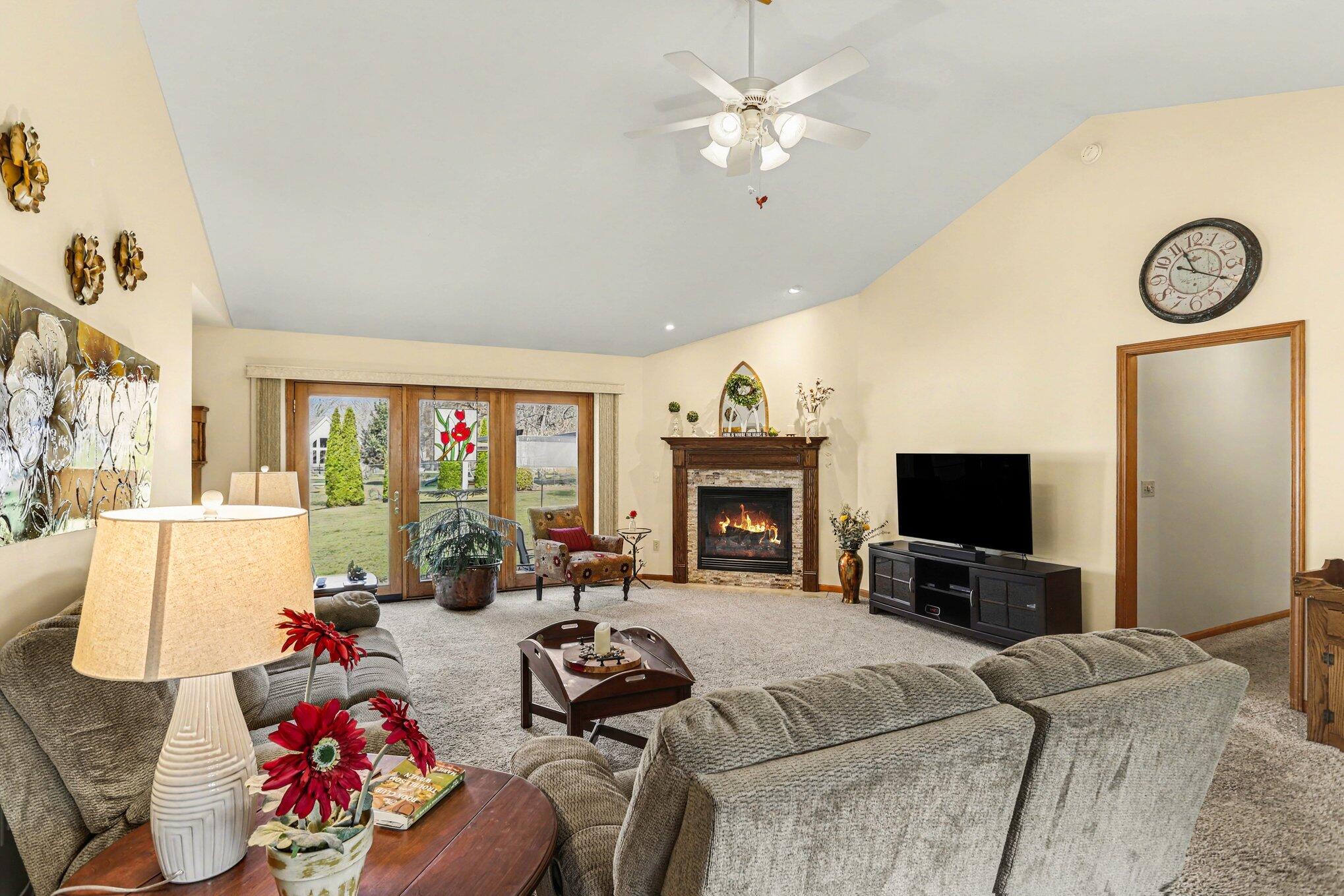 33 Wood Drive