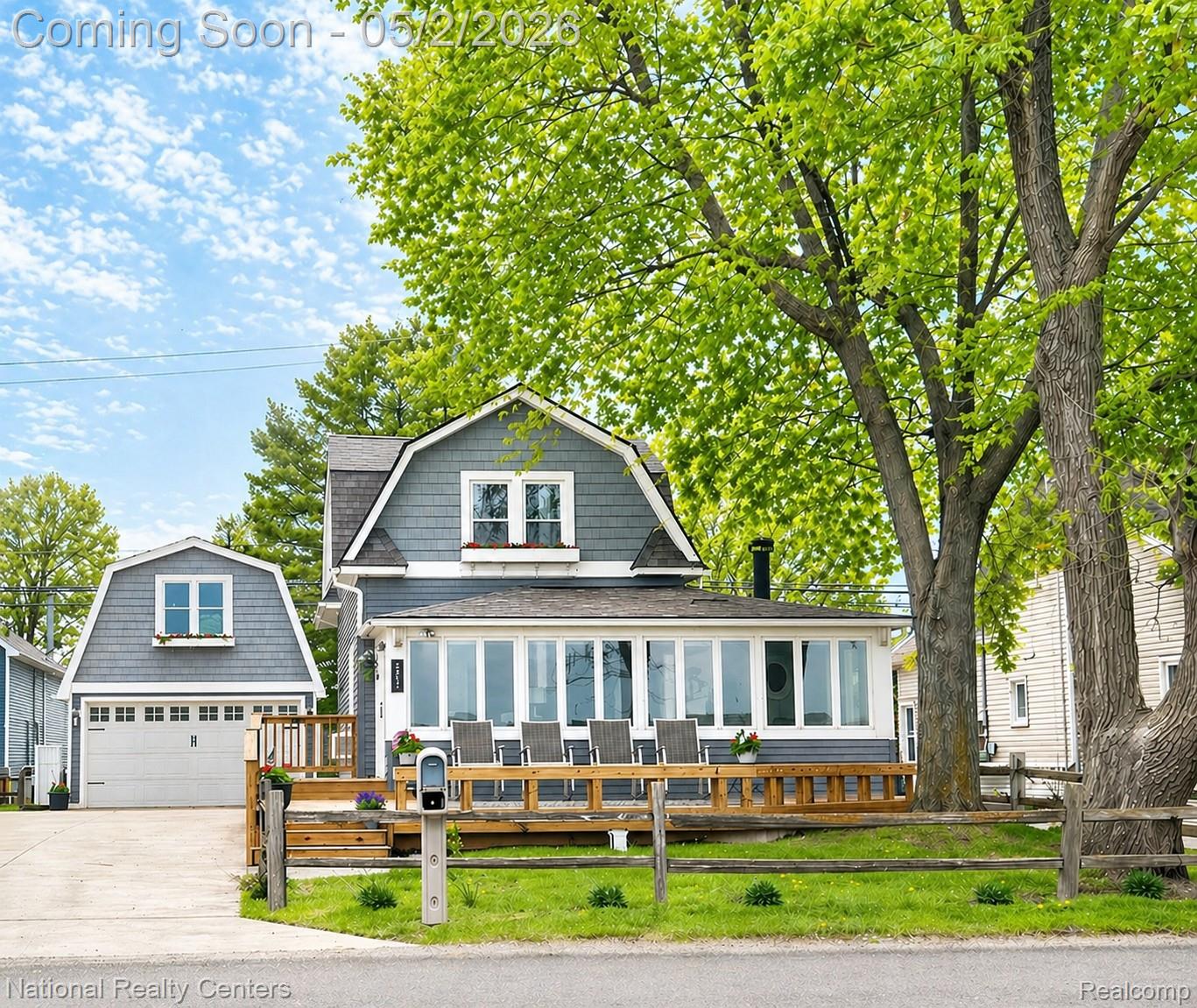 2287 Round Lake Highway