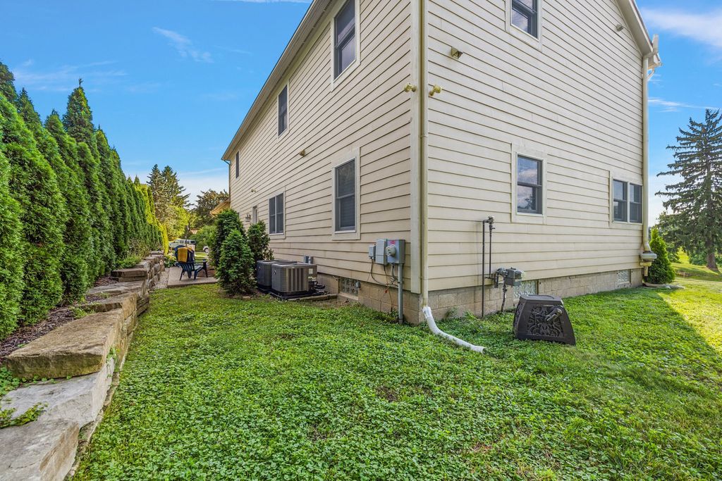 listing image 52
